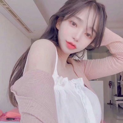 新加坡队长兼职房产中介引发热议